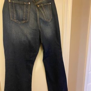 Jennifer Lopez button fly boot cut jeans BWT